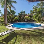 Azure Serenity Retreat Salinas Appartement