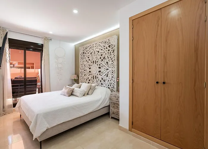 Ground floor apartment in Las Salinas Estepona *