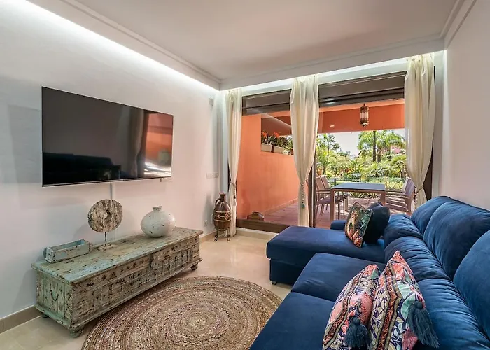 Azure Serenity Retreat Salinas Apartament