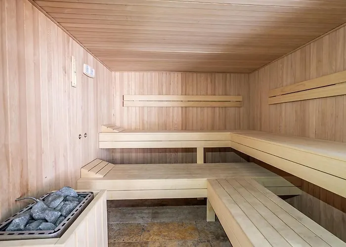 Apartament Azure Serenity Retreat Salinas *